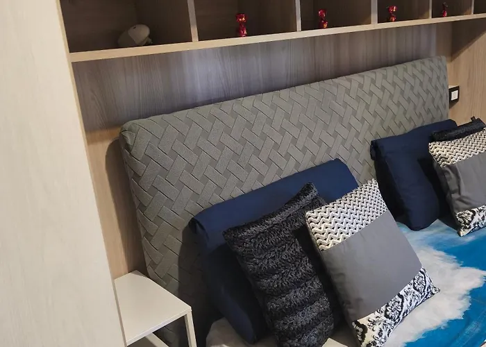 House Benedetta & Gloria On The דירה קסטלטו סופרה טיצ'ינו